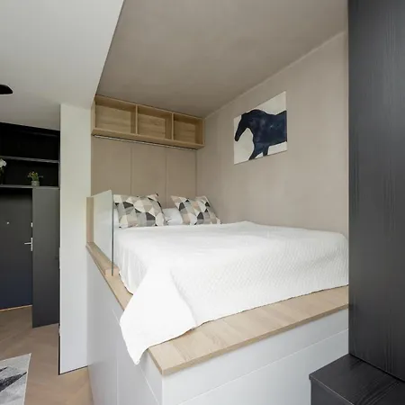Przytulne Studio W Zielonej Okolicy Srodmiescia By Noclegi Renters Warsaw Exterior photo