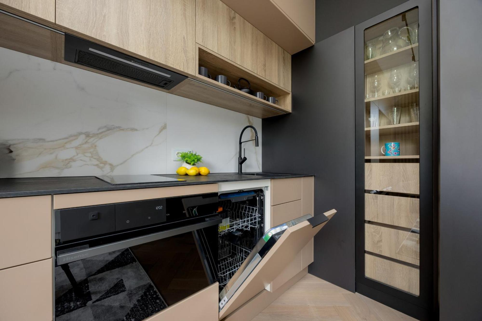Przytulne W Zielonej Okolicy Srodmiescia By Renters Leilighet